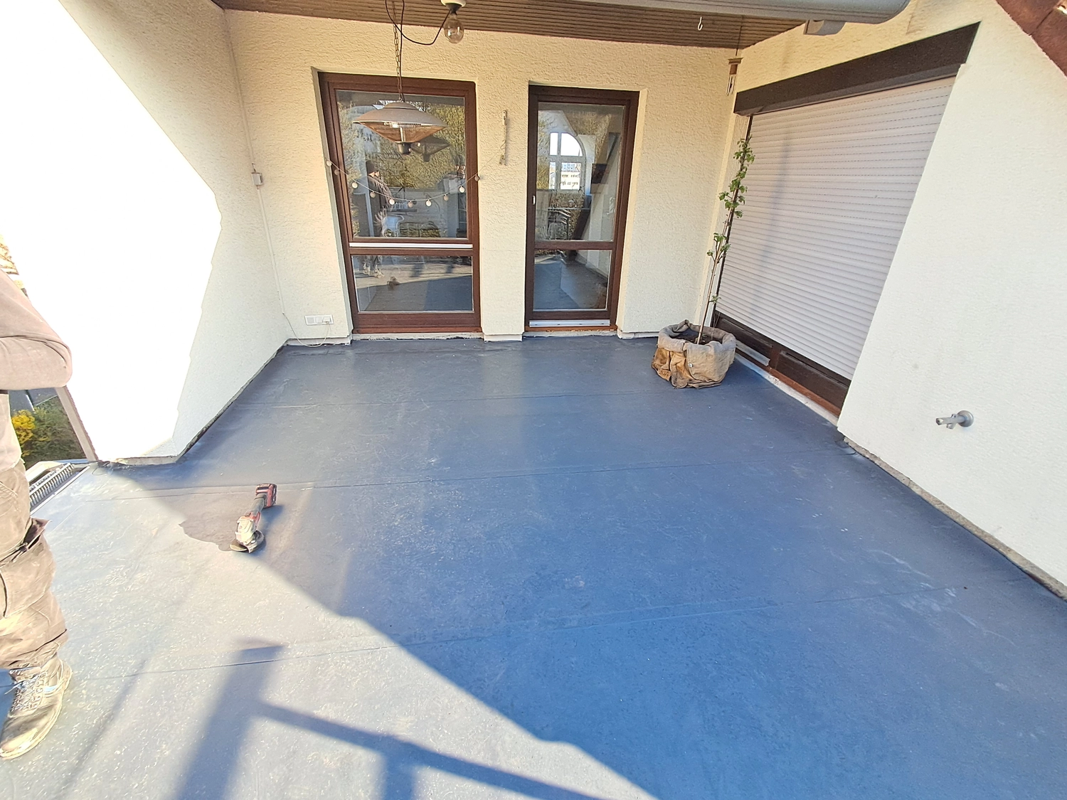 Winkelmann Dachdeckerei - Dachdeckerarbeiten an einem Gebäude